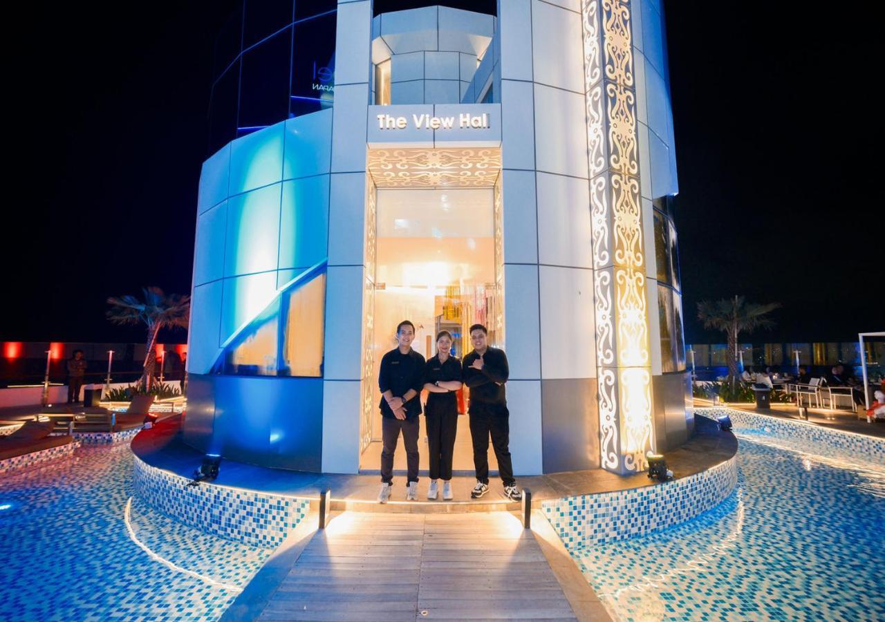 Pentacity Hotel Balikpapan Exteriör bild